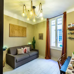 https://monolocale-vicino-alla-stazione-e-allexp.hotelitalianriviera.com